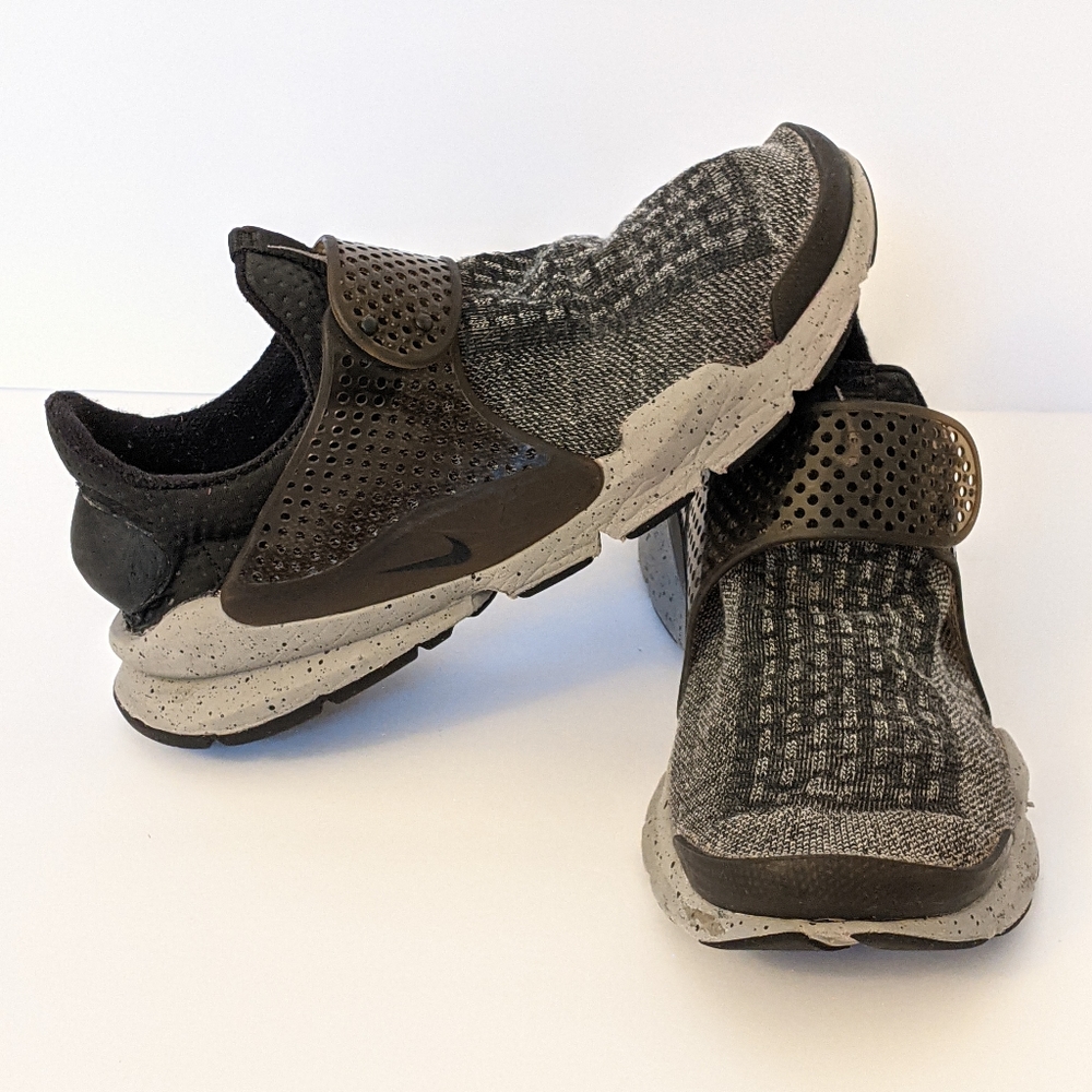 Nike Sock Dart SE Running Shoes Sneakers Premium